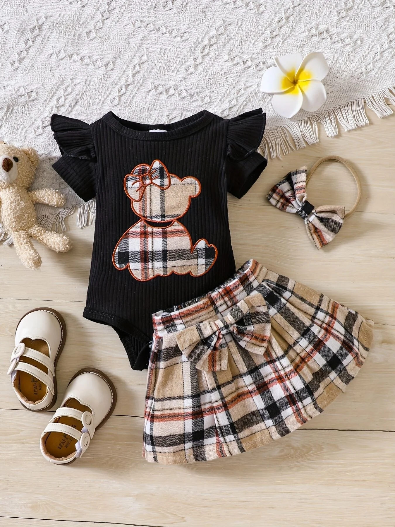Teddy Bear Plaid Bow Romper (3-24M) - Image 12