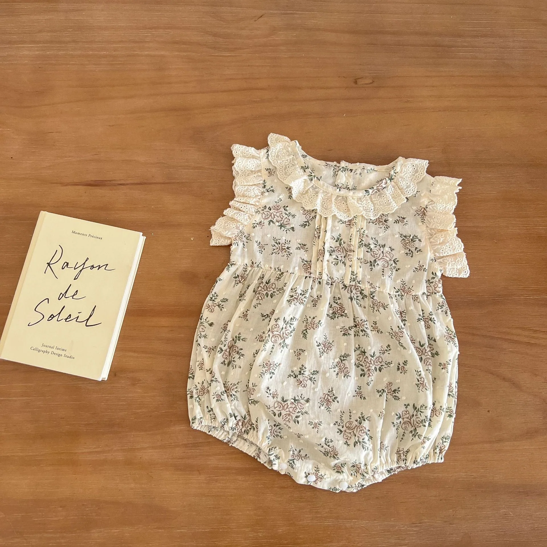 Retro Floral Ruffled Romper (3-24M) - Image 6